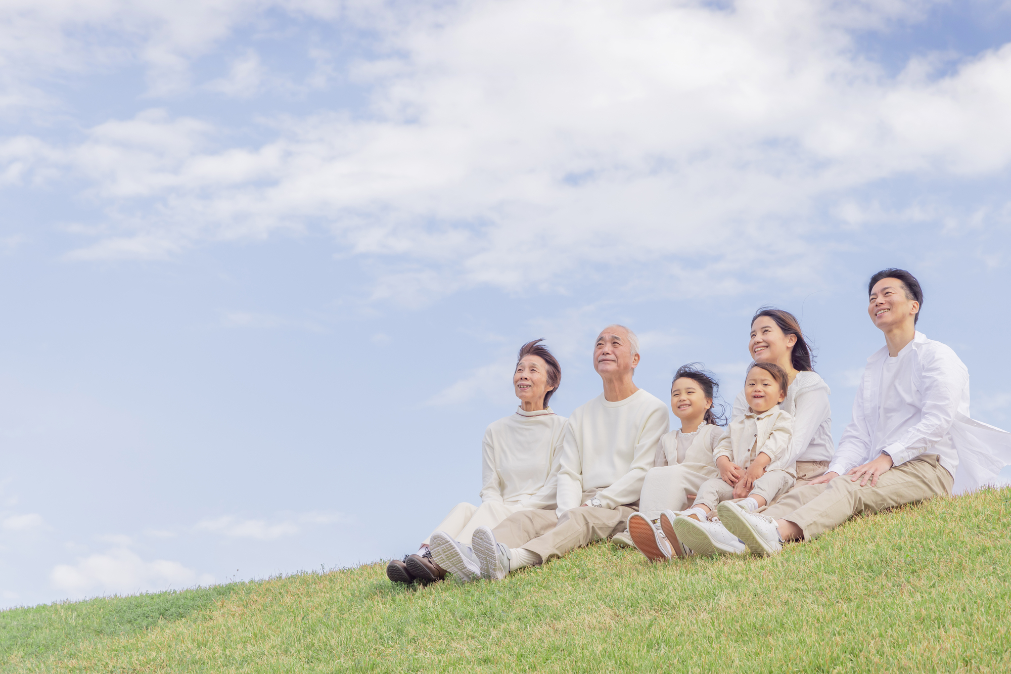 福祉サービス第三者評価を通じて、
理想の現場を共創する。